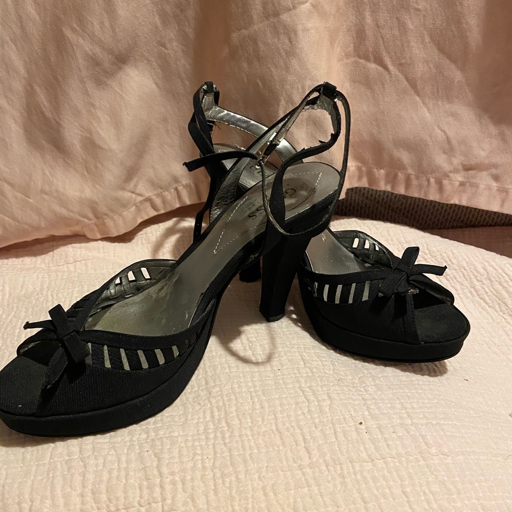 Guess high heels